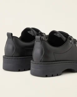 Nordic Shoe