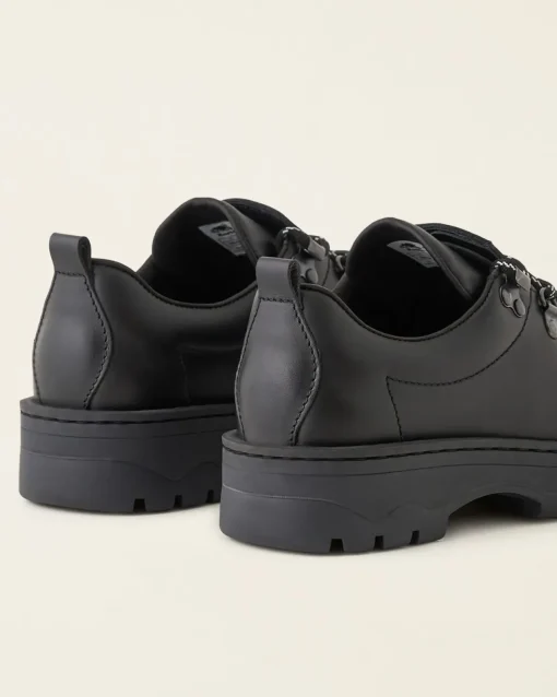 Nordic Shoe